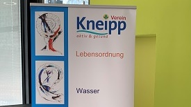 Das Bild zeigt einen Aufsteller des Kneipp-Bundes