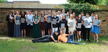 Das Bild zeigt die Klasse 10a