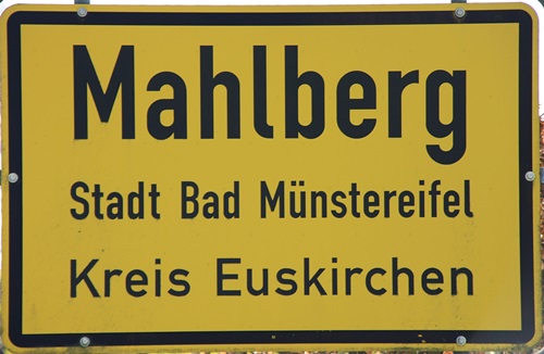 Das Bild zeigt das Ortsschild Mahlberg