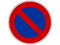 Das Bild zeigt das Verkehrsschild Halteverbot